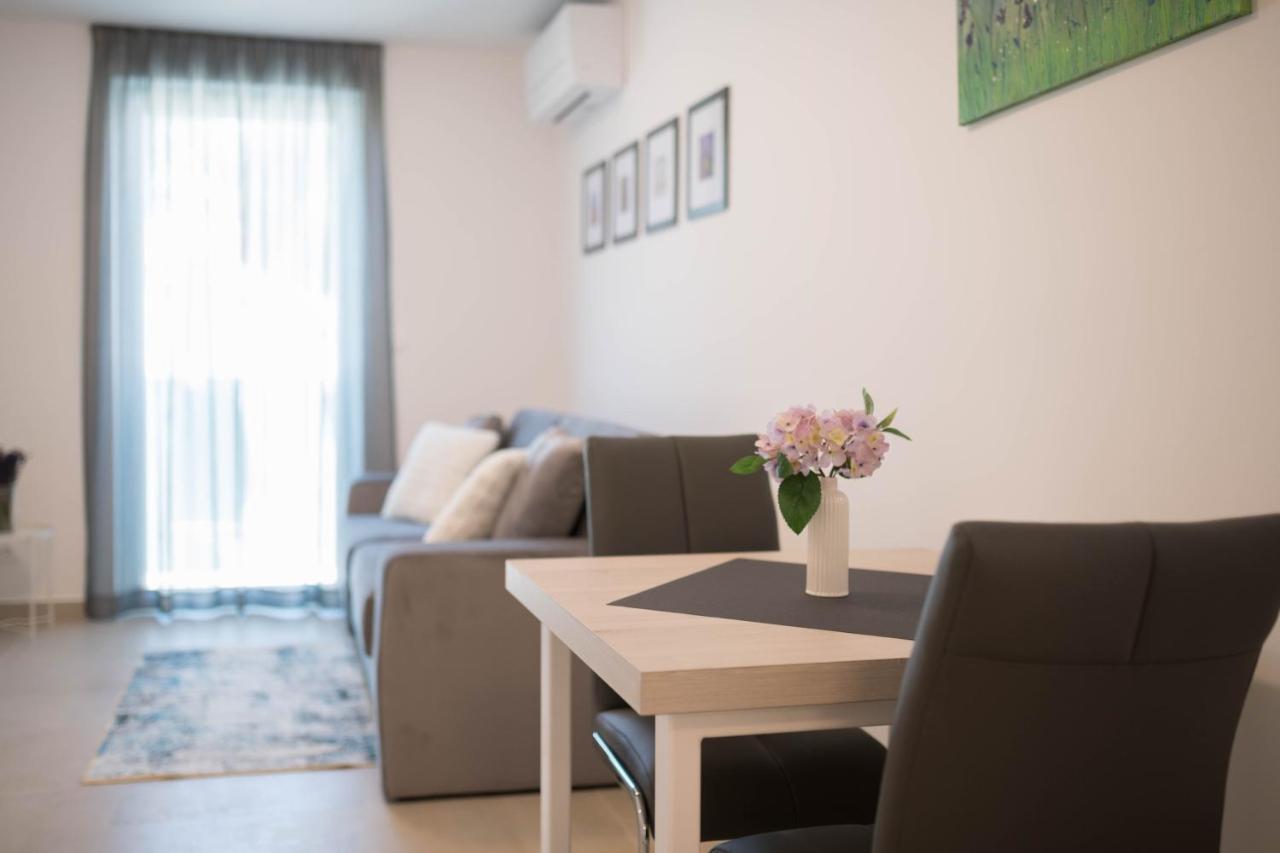 A&V Residence Novigrad  Екстер'єр фото